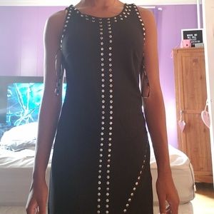 Black dress with low high cut